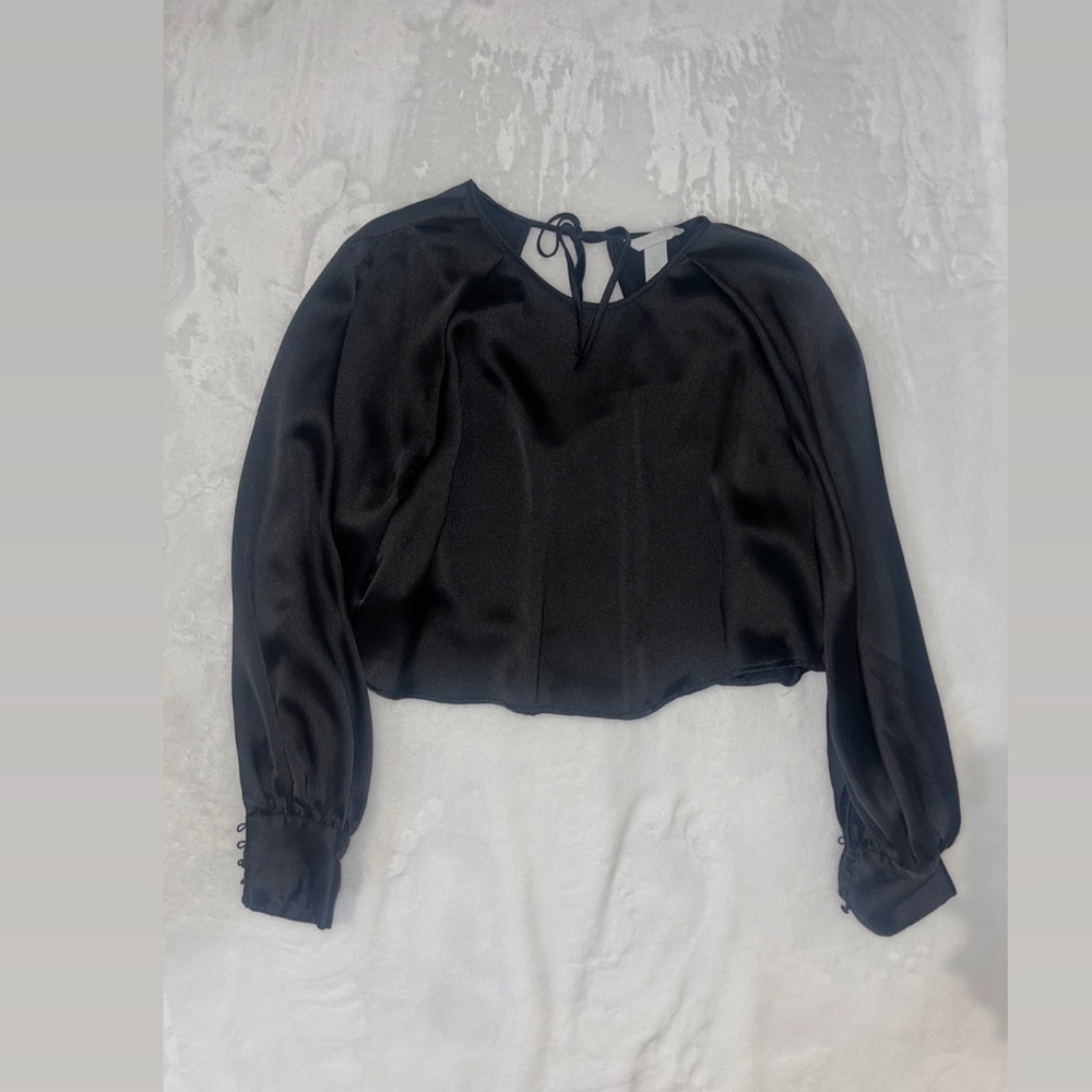 H&M Black crop top
